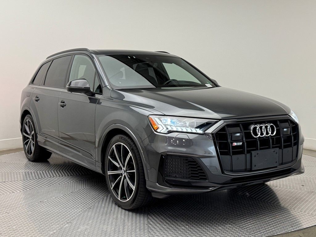 Thumbnail: 2021 Audi SQ7 - 3