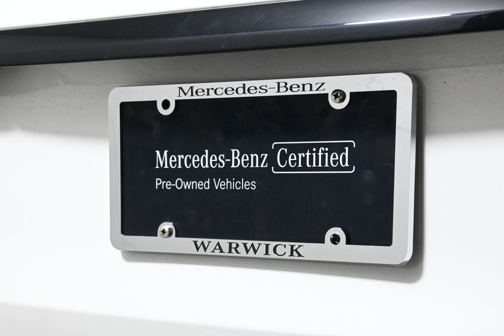 2024 Mercedes-Benz GLC 300 8