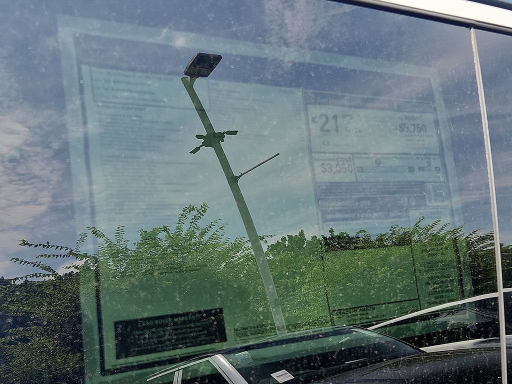 Thumbnail: 2025 Land Rover Range Rover - 11