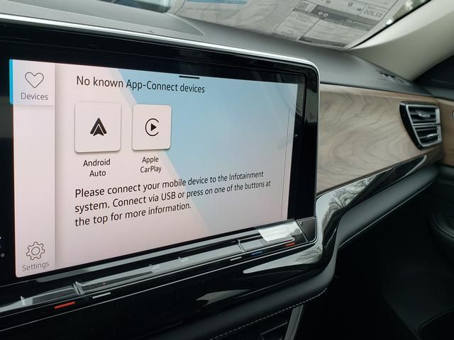 new 2026 Volkswagen Atlas car, priced at $47,363