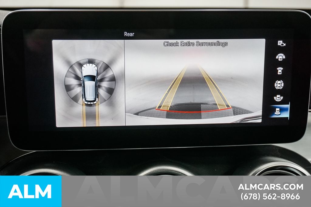 Used 2022 White Mercedes-Benz GLC 300 image 27