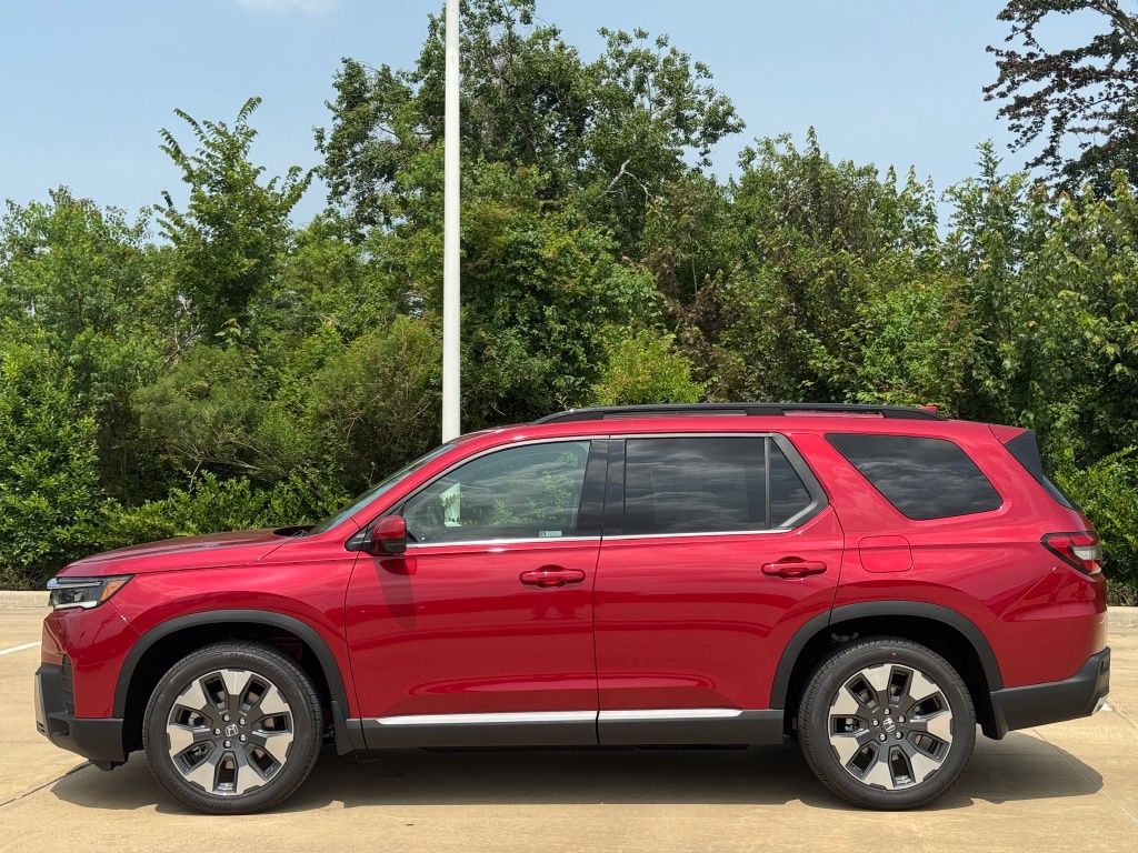 2026 Honda Pilot Elite Red at Community Honda