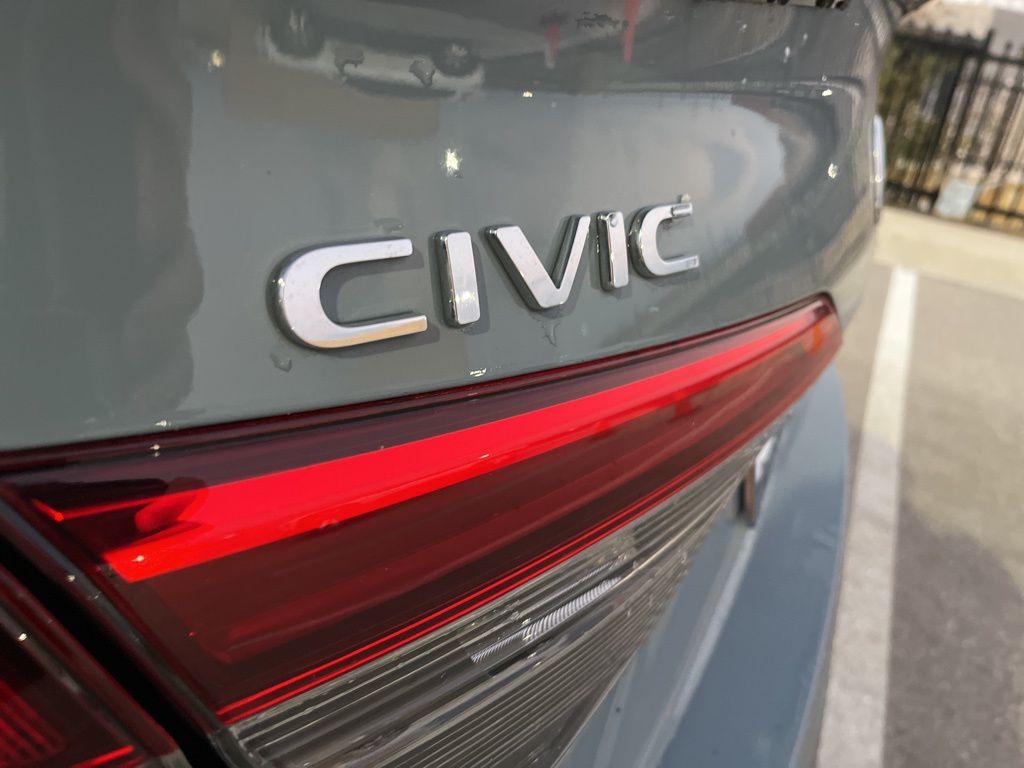 Thumbnail: 2023 Honda Civic - 8