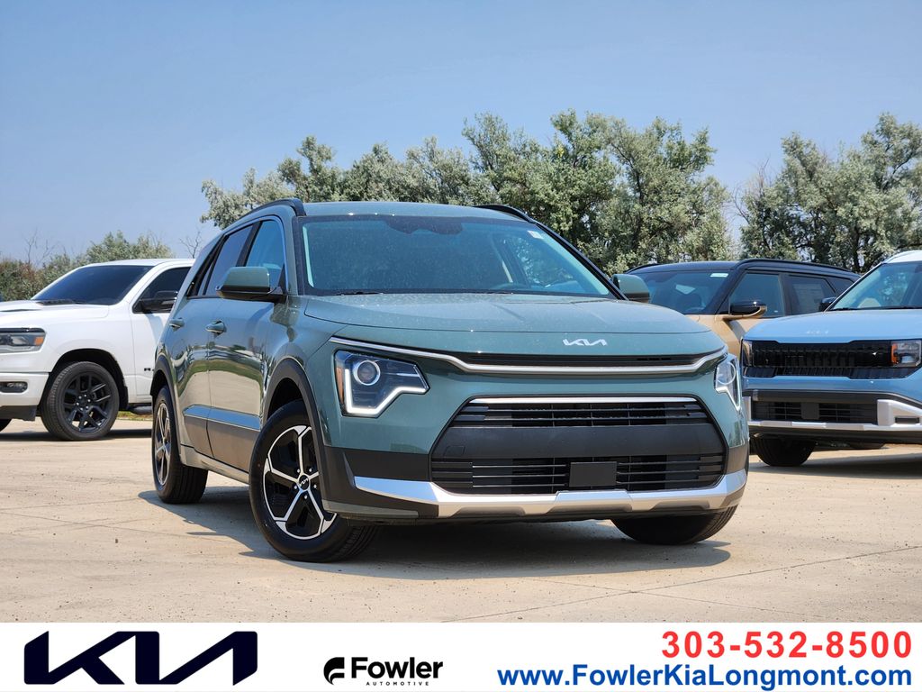Cityscape Green 2026 Kia Niro SUV / Crossover Front-Wheel Drive 6-Speed Dual Clutch
