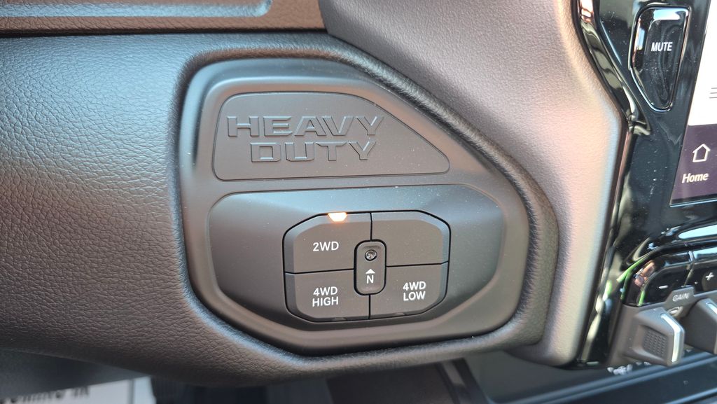 2026 RAM 2500 Laramie - Photo 35