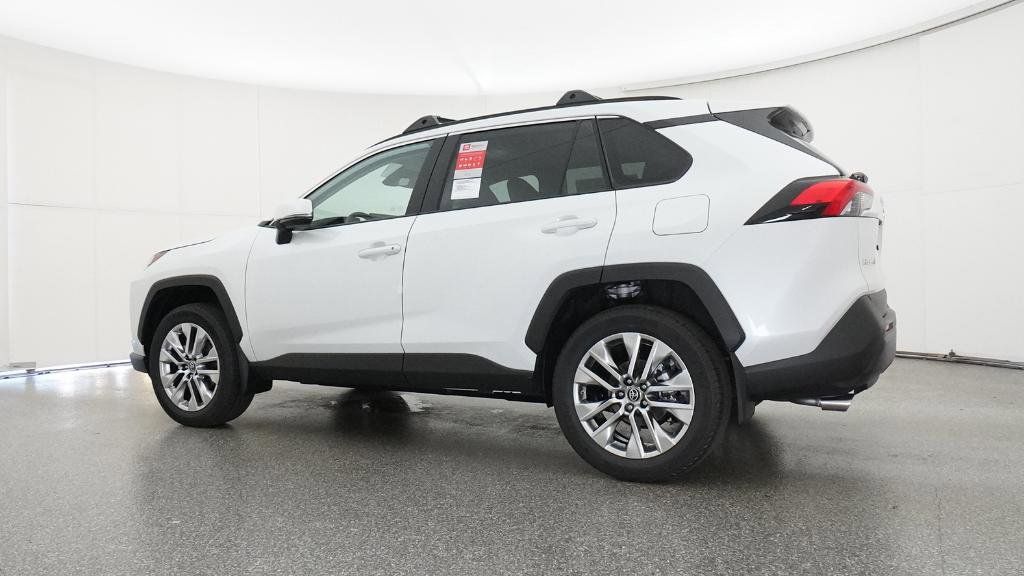 Thumbnail: 2025 Toyota RAV4 - 28