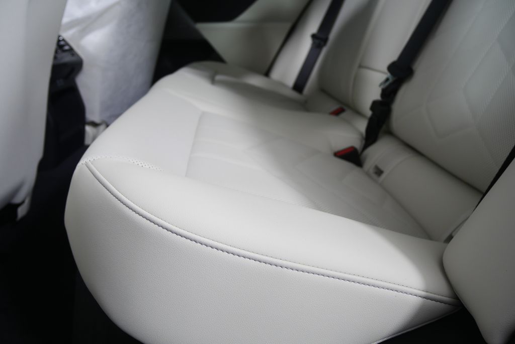 Thumbnail: 2026 BMW i5 - 15