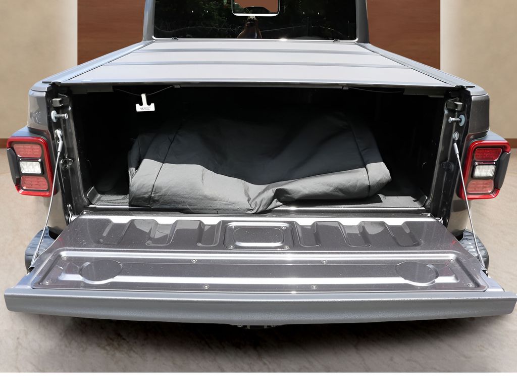 Used Car 2024 Jeep Gladiator  Mojave For Sale Under $50,000 In Austin, Texas