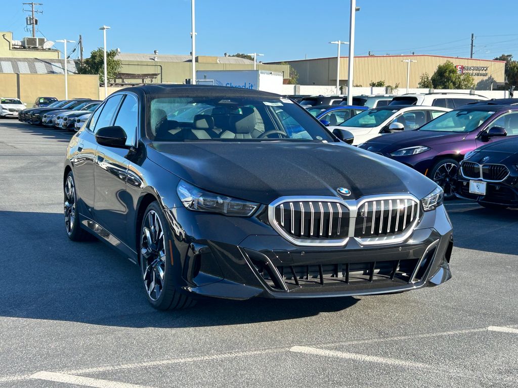 Thumbnail: 2026 BMW 5 Series - 7