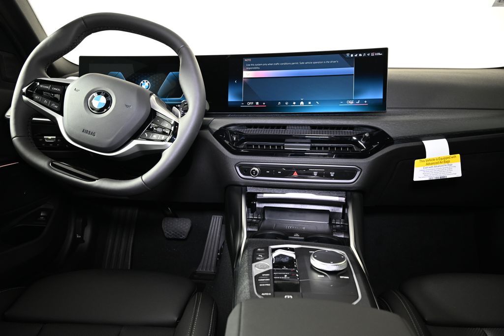 Thumbnail: 2026 BMW 3 Series - 16