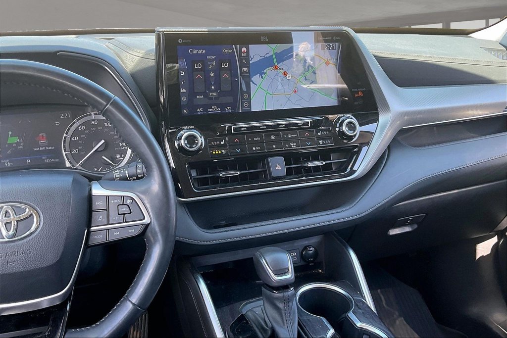 Used 2022 Toyota Highlander SUV