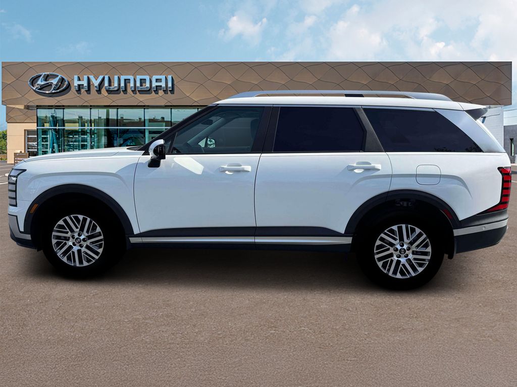 New 2026 White Hyundai SEL Premium image 3