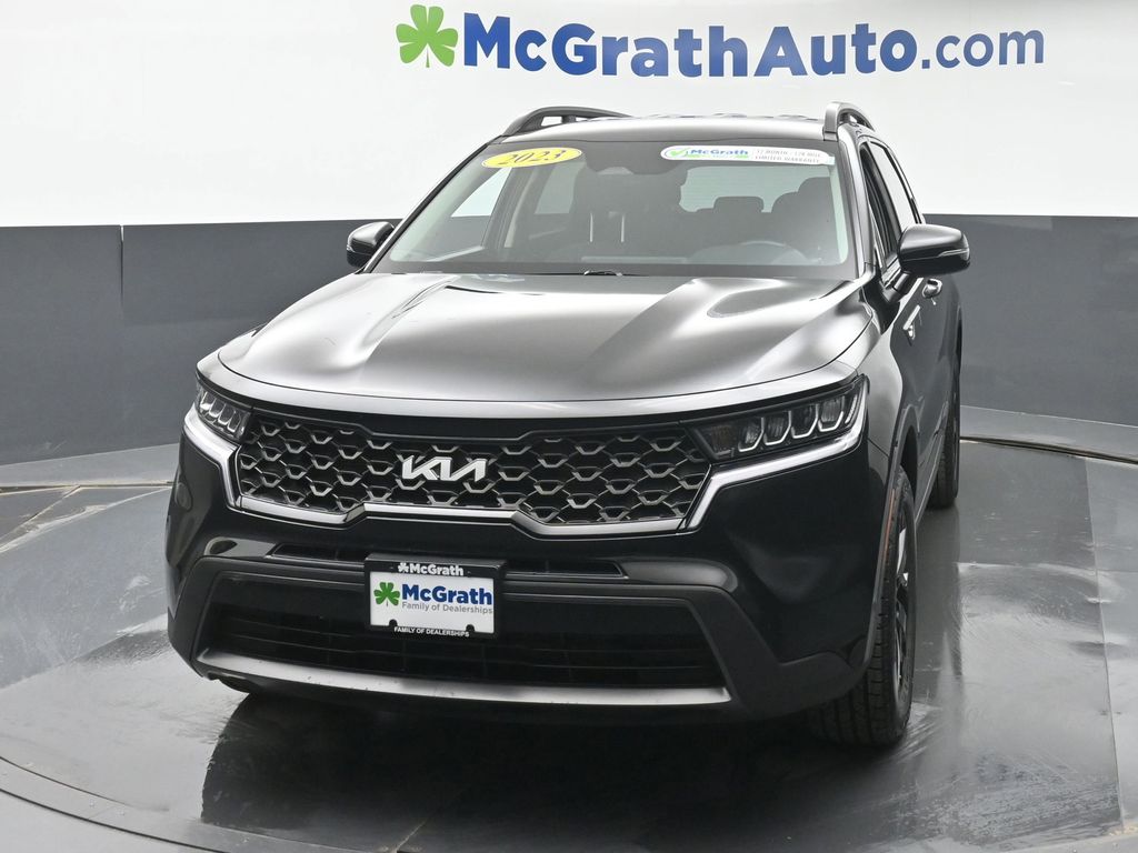 Certified Used 2023 Black Kia X-Line S image 5