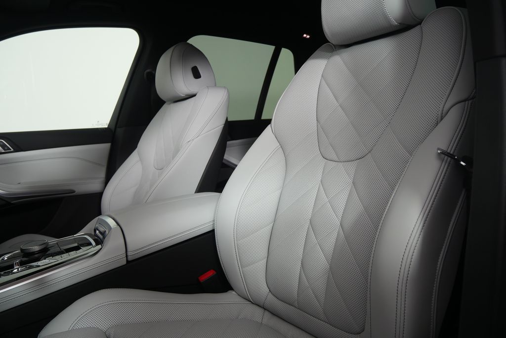 2026 BMW X5 sDrive40i 10