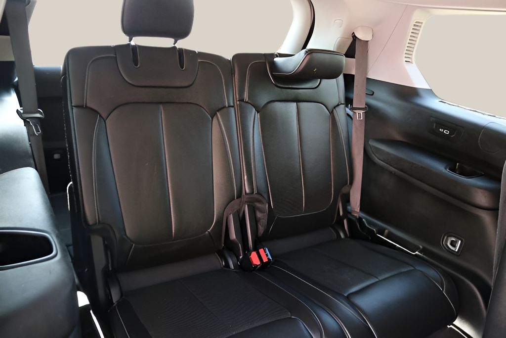 Used Car 2023 Jeep Grand Cherokee L  Limited For Sale Under $35,000 In Austin, Texas