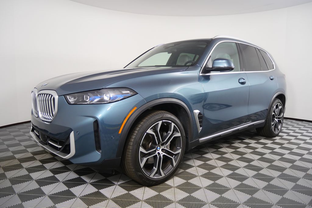 Thumbnail: 2025 BMW X5 - 8