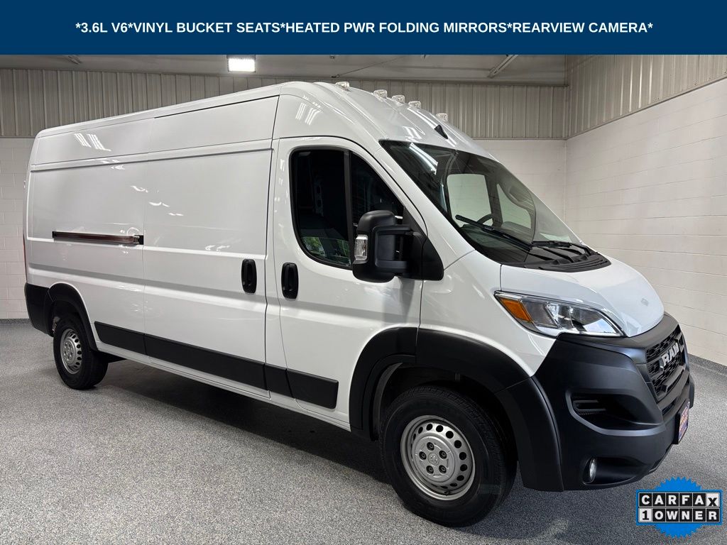Bright White Clearcoat 2026 RAM ProMaster Van Front-Wheel Drive 9-Speed Automatic