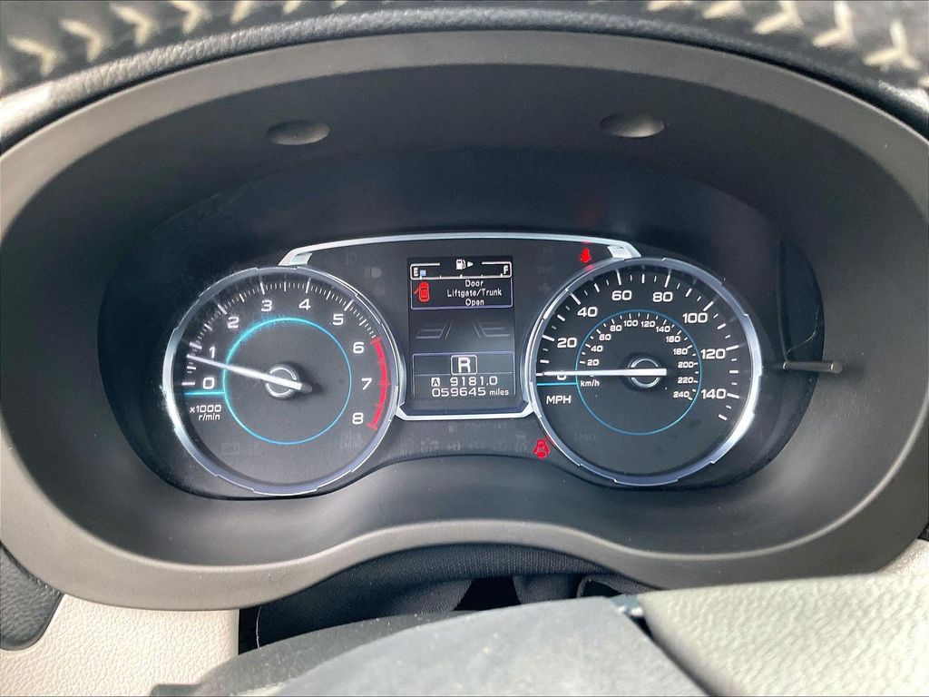 2017 Subaru Forester — photo 25