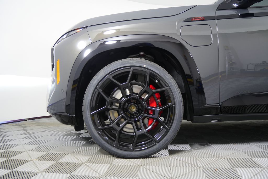 Thumbnail: 2026 BMW XM - 7