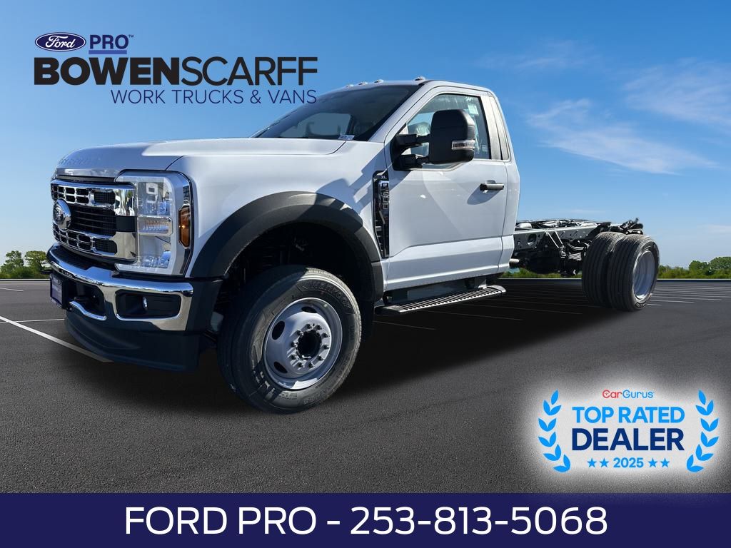 New 2025 Ford Super Duty F-600 Chassis Regular Cab (DRW) 169" Wheelbase XL