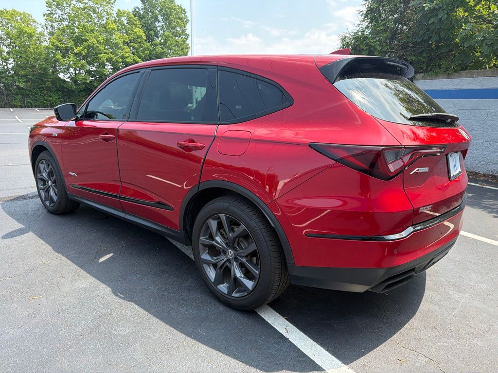 Thumbnail: 2022 Acura MDX - 3