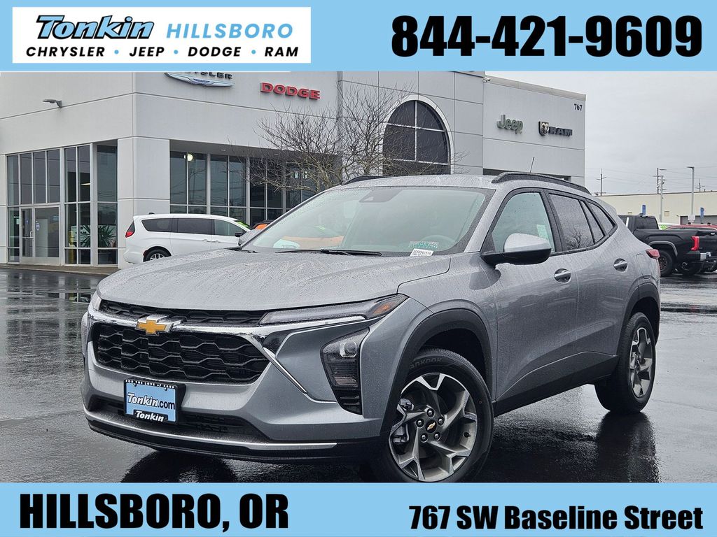 2026 Chevrolet Trax LT FWD