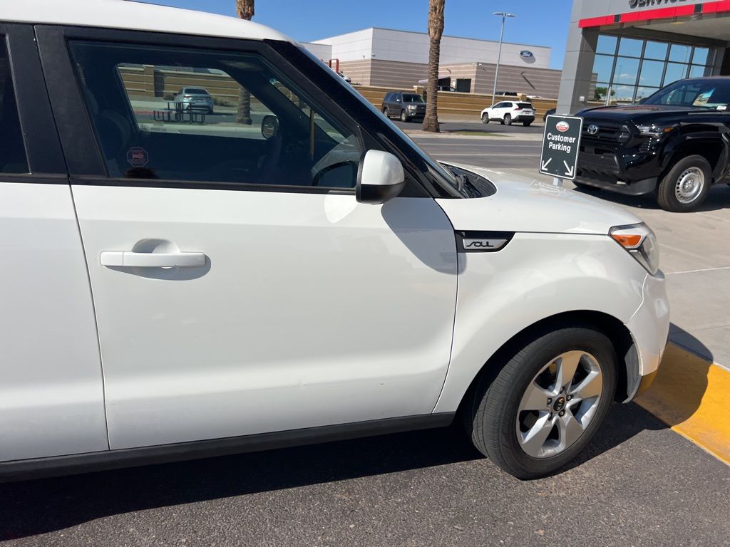 Thumbnail: 2019 Kia Soul - 5