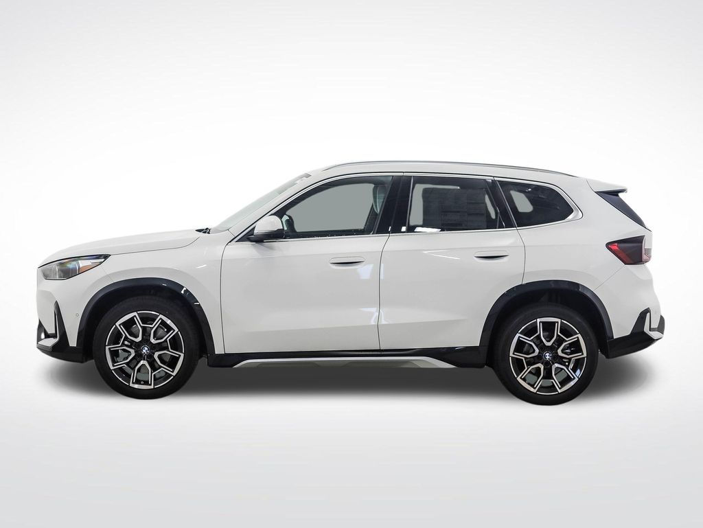 Thumbnail: 2026 BMW X1 - 2