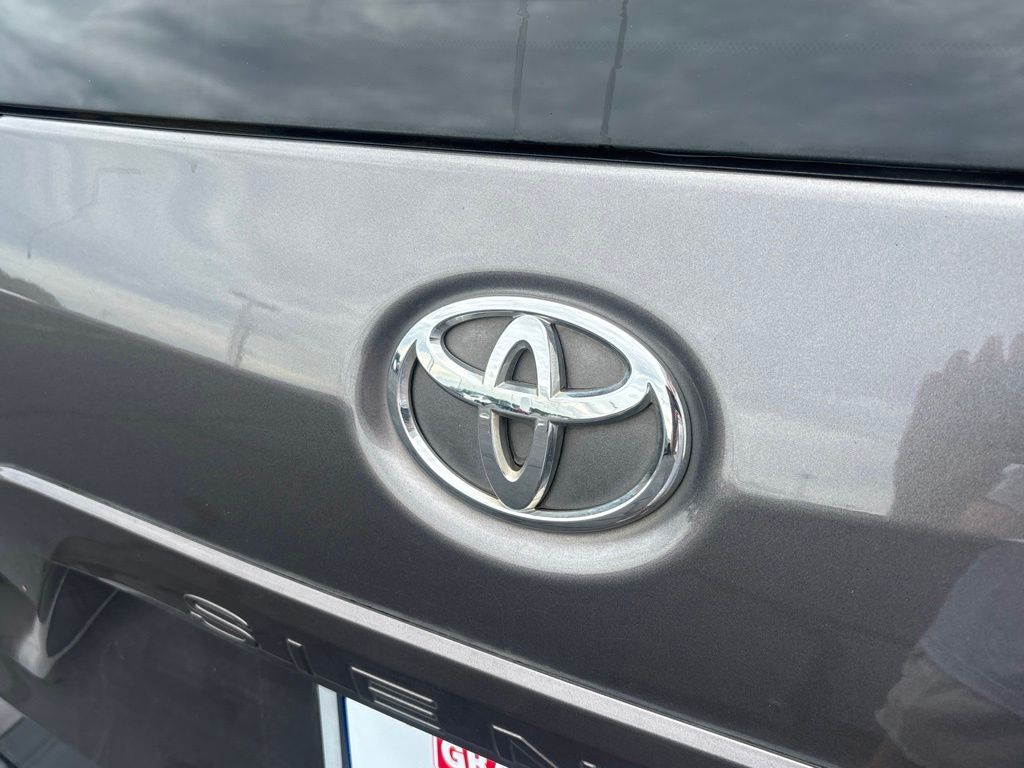 Used 2019 Toyota Sienna Van