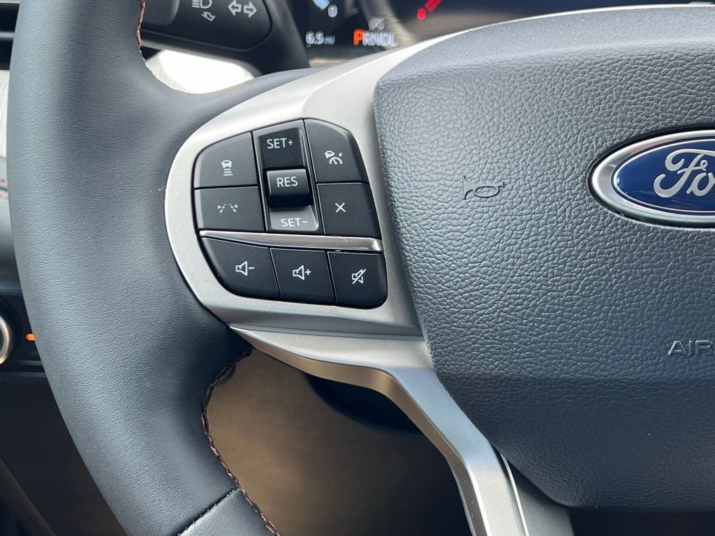 2025 Ford Explorer Active Black at Walterboro Ford