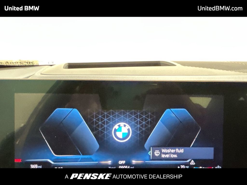 Thumbnail: 2025 BMW 5 Series - 15