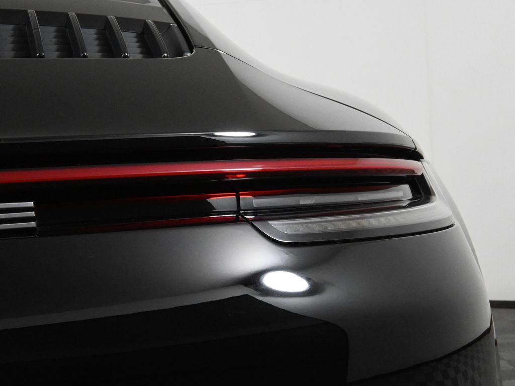 2020 Porsche 911 Carrera S 14