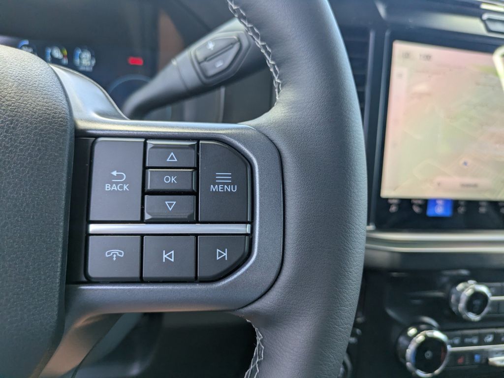 2026 Ford F-350 Super Duty LARIAT