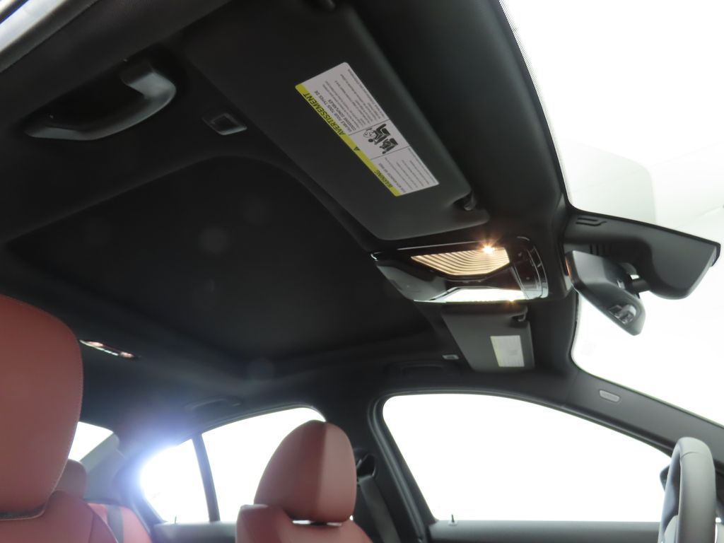 Thumbnail: 2026 BMW 3 Series - 18