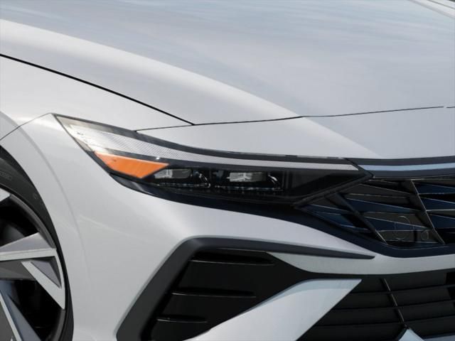2025 Hyundai Elantra Limited Edition 9