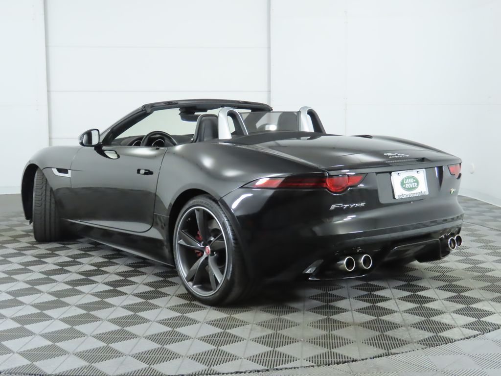 2020 Jaguar F-Type R 7