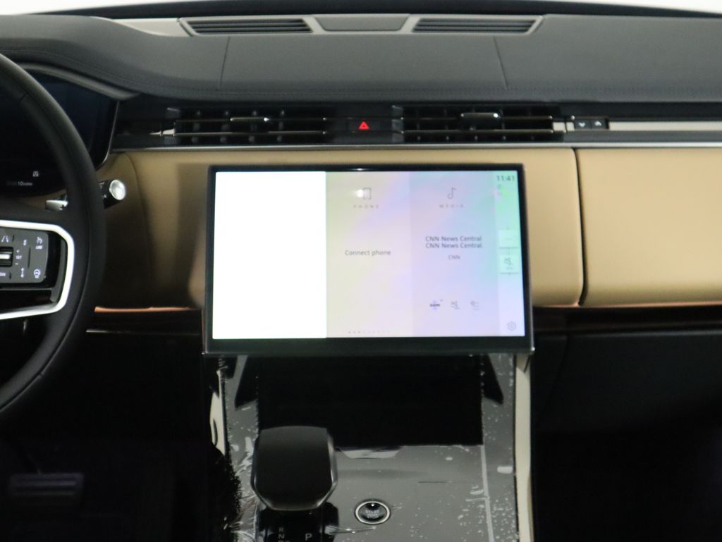 2025 Land Rover Range Rover Sport SE 14