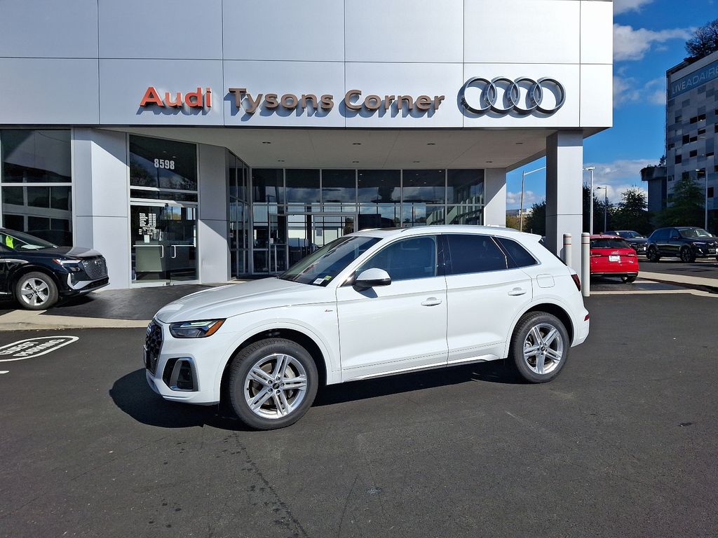 2024 Audi Q5  -
                Vienna, VA