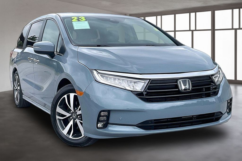 Used 2023 Honda Odyssey Van
