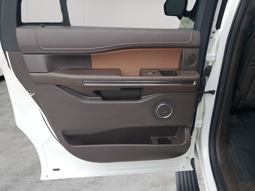 Used Car 2022 Ford Expedition Max  King Ranch For Sale Under $60,000 In Austin, Texas