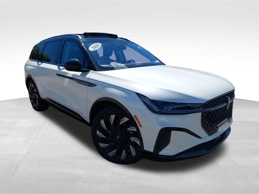 White Platinum Clearcoat Metallic 2026 Lincoln Nautilus SUV / Crossover All-Wheel Drive Continuously Variable Transmission