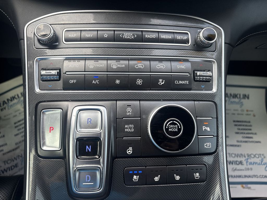 Certified Used 2022 Gray Hyundai Limited image 17