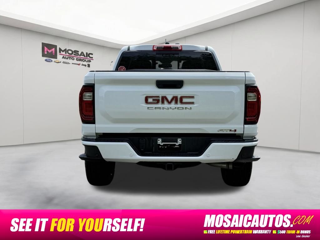 2024 GMC Canyon