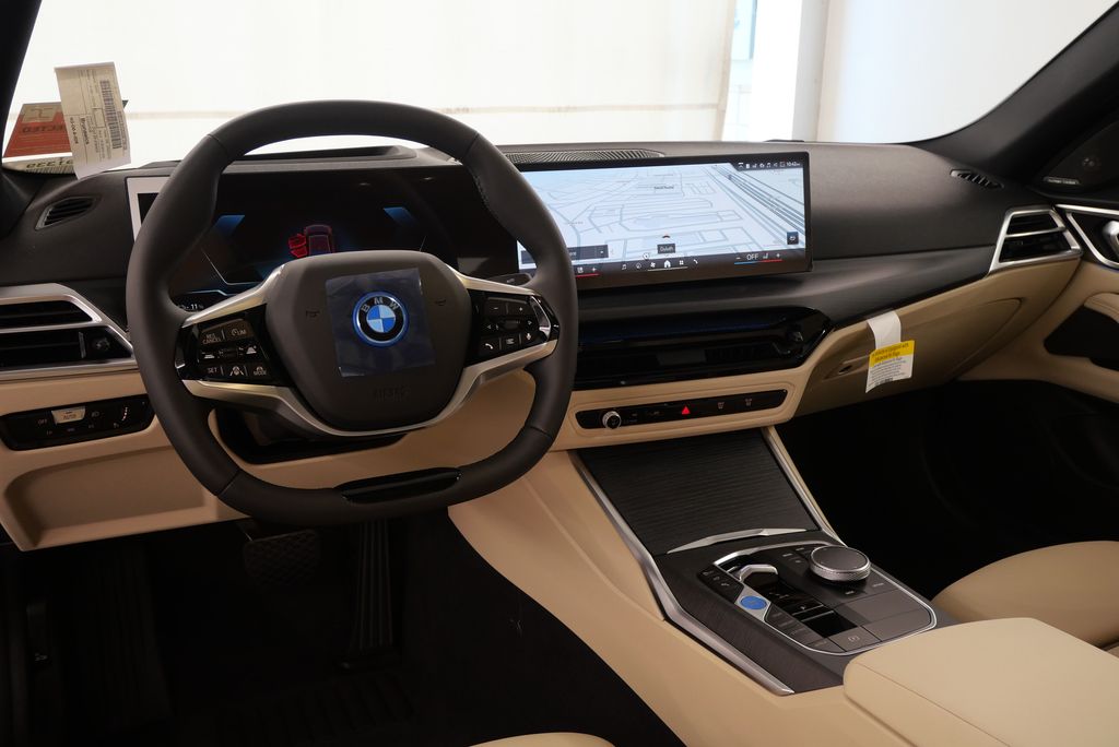 2025 BMW i4 eDrive40 21