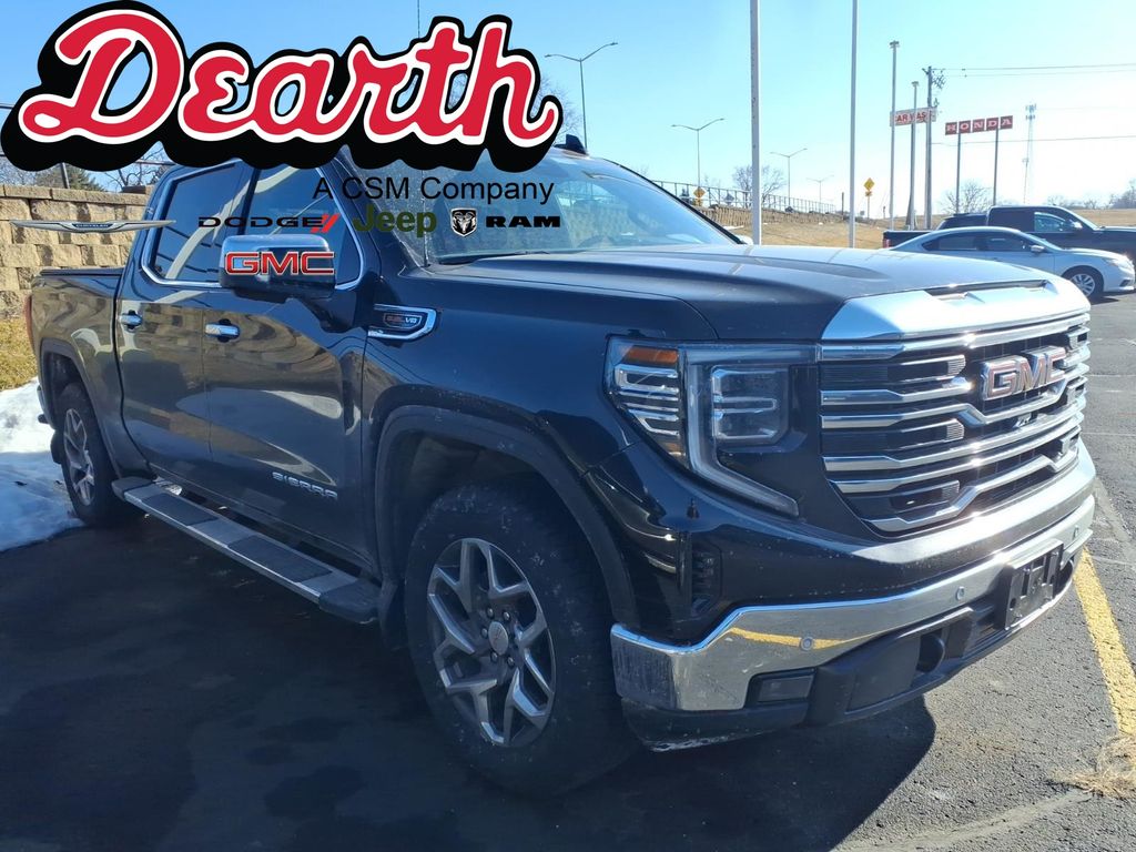 2023 GMC Sierra 1500 SLT Crew Cab 4WD