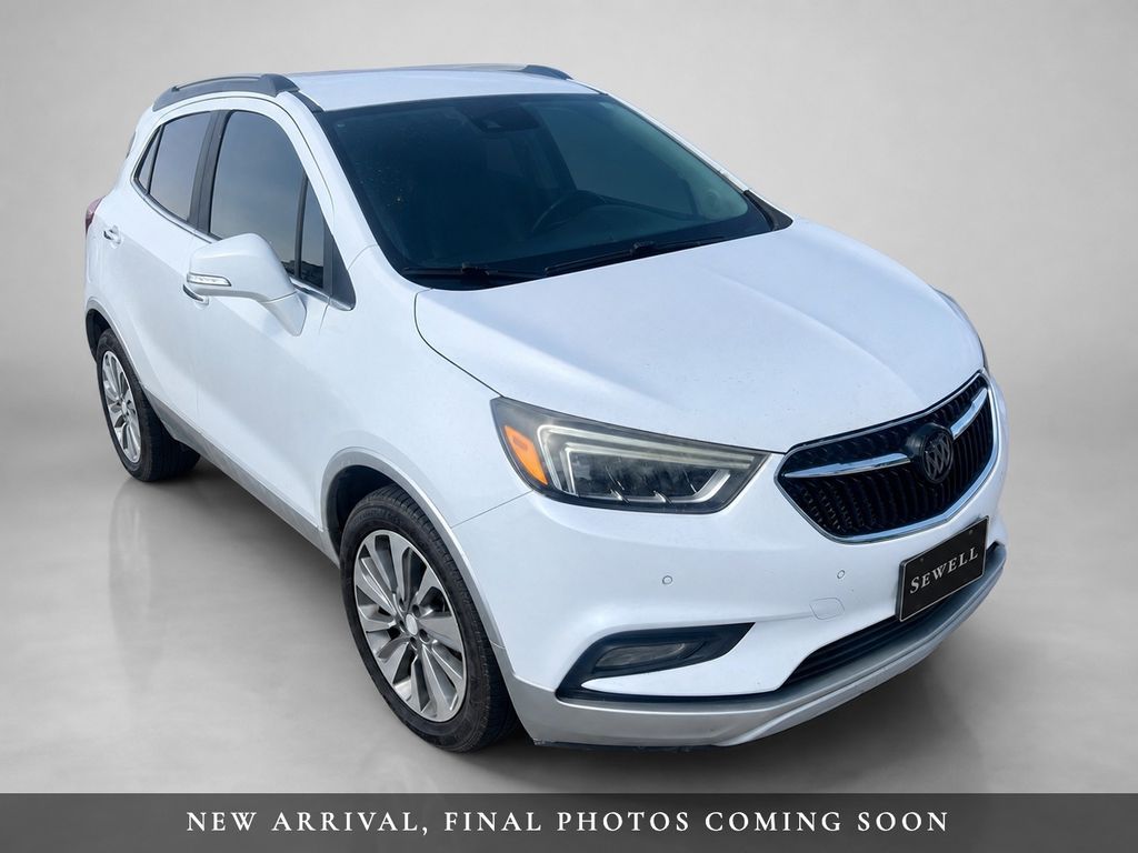 White Frost Tricoat 2017 Buick Encore SUV / Crossover Front-Wheel Drive 6-Speed Automatic Overdrive