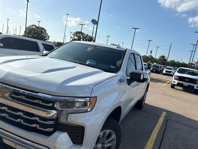 2024 Chevrolet Silverado 1500 LTZ - 3