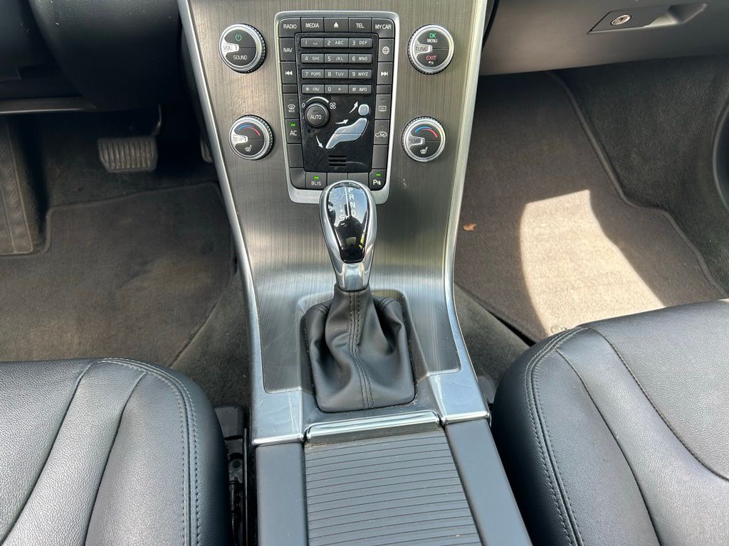 2015 Volvo XC60 T6 16
