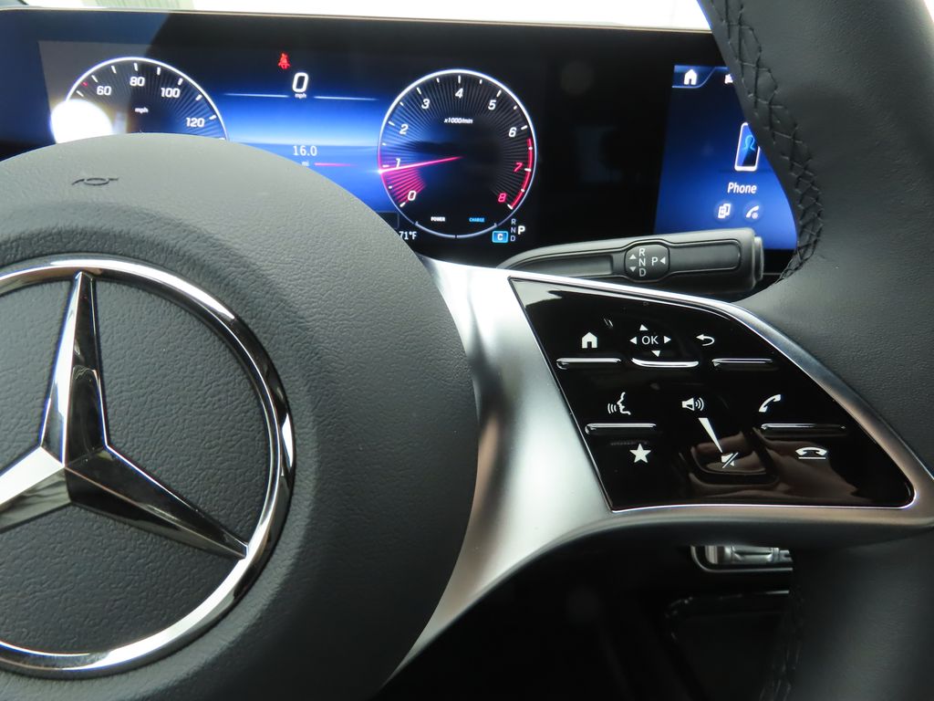 2025 Mercedes-Benz GLA 250 12