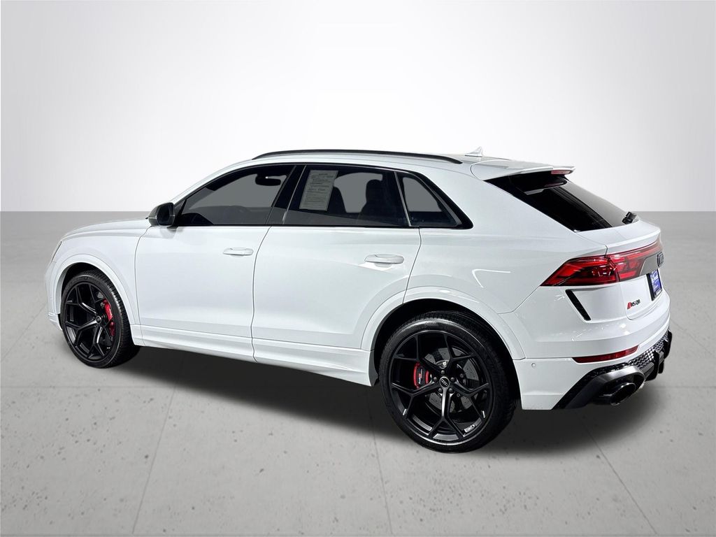 2025 Audi RS Q8 performance 4.0T